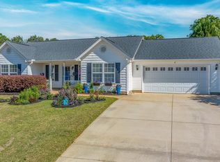 108 Care Ln, Greer, SC 29651
