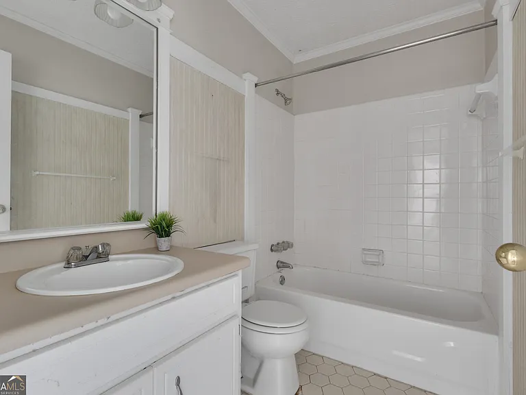 116 Crofts Cor — Photo 28