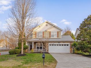 2103 Woodsdale Dr, Durham, NC 27703