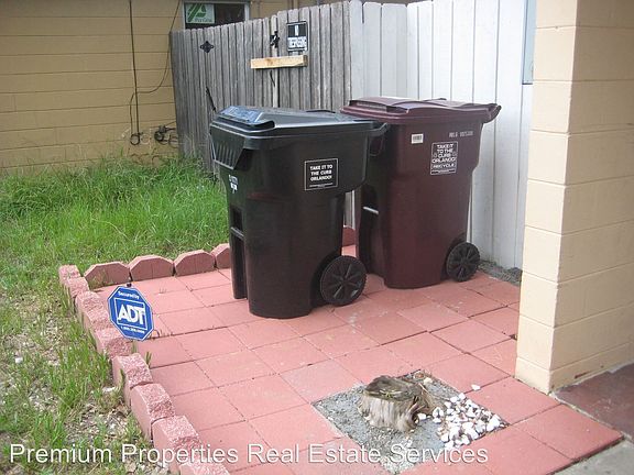 4th image of 1111 Romano Ave