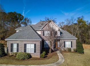 645 Monticello Ct, Auburn, AL 36830