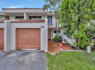 6643 Racquet Club Dr #170, Lauderhill, FL 33319