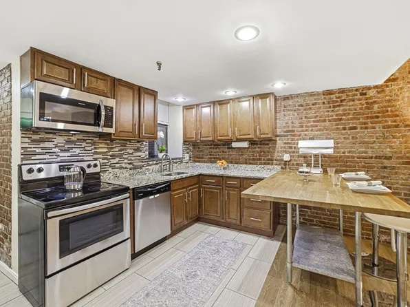 39 Hemenway St APT 27, Boston, MA 02115