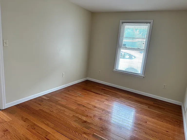 131 Mill St #1 — Photo 8