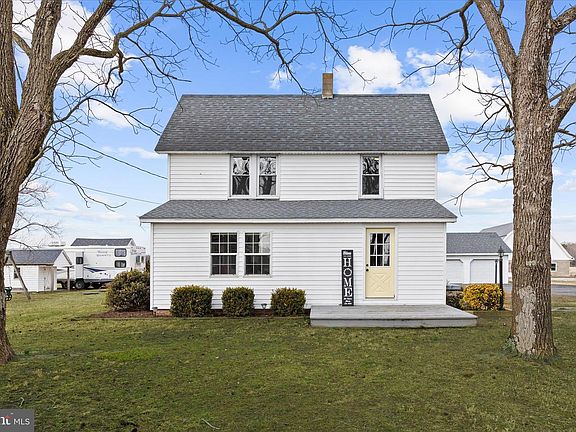 2nd image of 8589 Cannon Rd