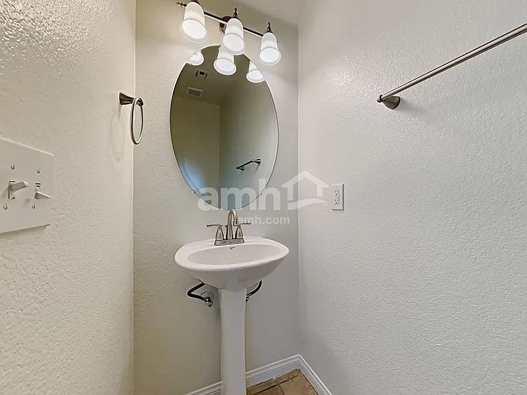 7963 Napier St — Photo 9