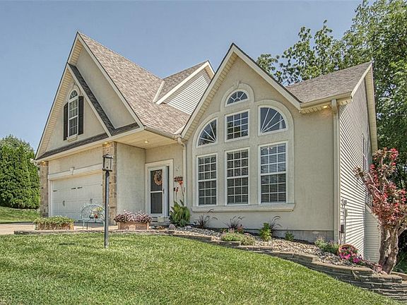 4th image of 3403 Waterford Ct