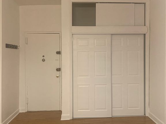 3rd image of 350 W 56th St APT 3B