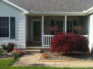 6018 Herons Cir, Youngstown, OH 44515