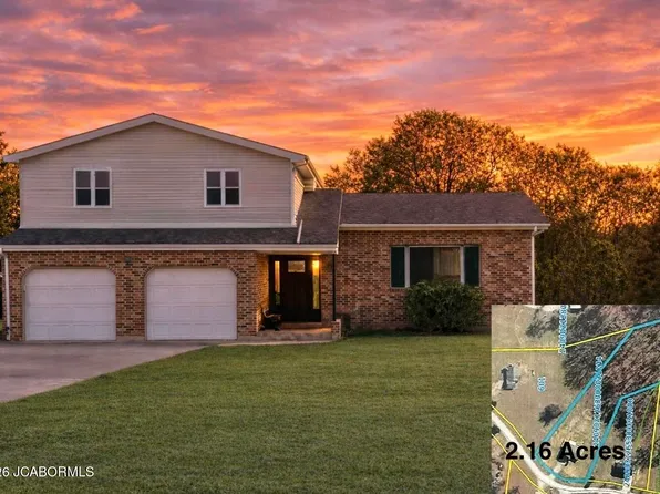 637 Brentwood Ln, Holts Summit, MO 65043