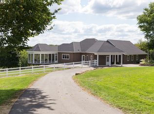 4021 S Blanding Rd, Galena, IL 61036