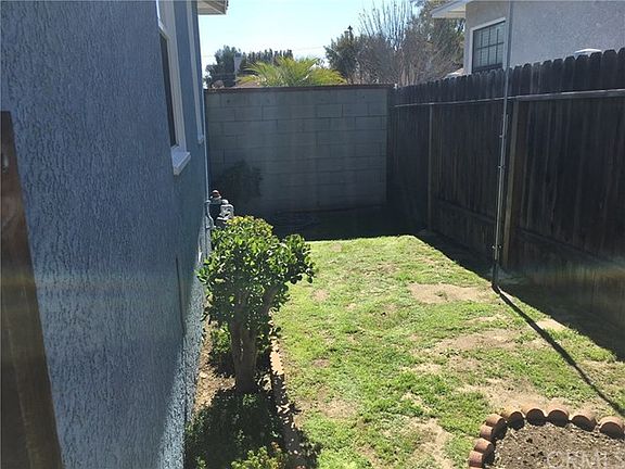 5th image of 6027 Eberle St