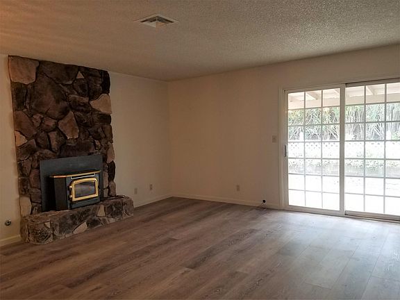 4th image of 600 Dove Way
