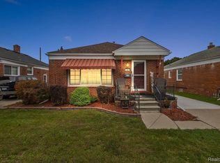 18612 Champaign Rd, Allen Park, MI 48101