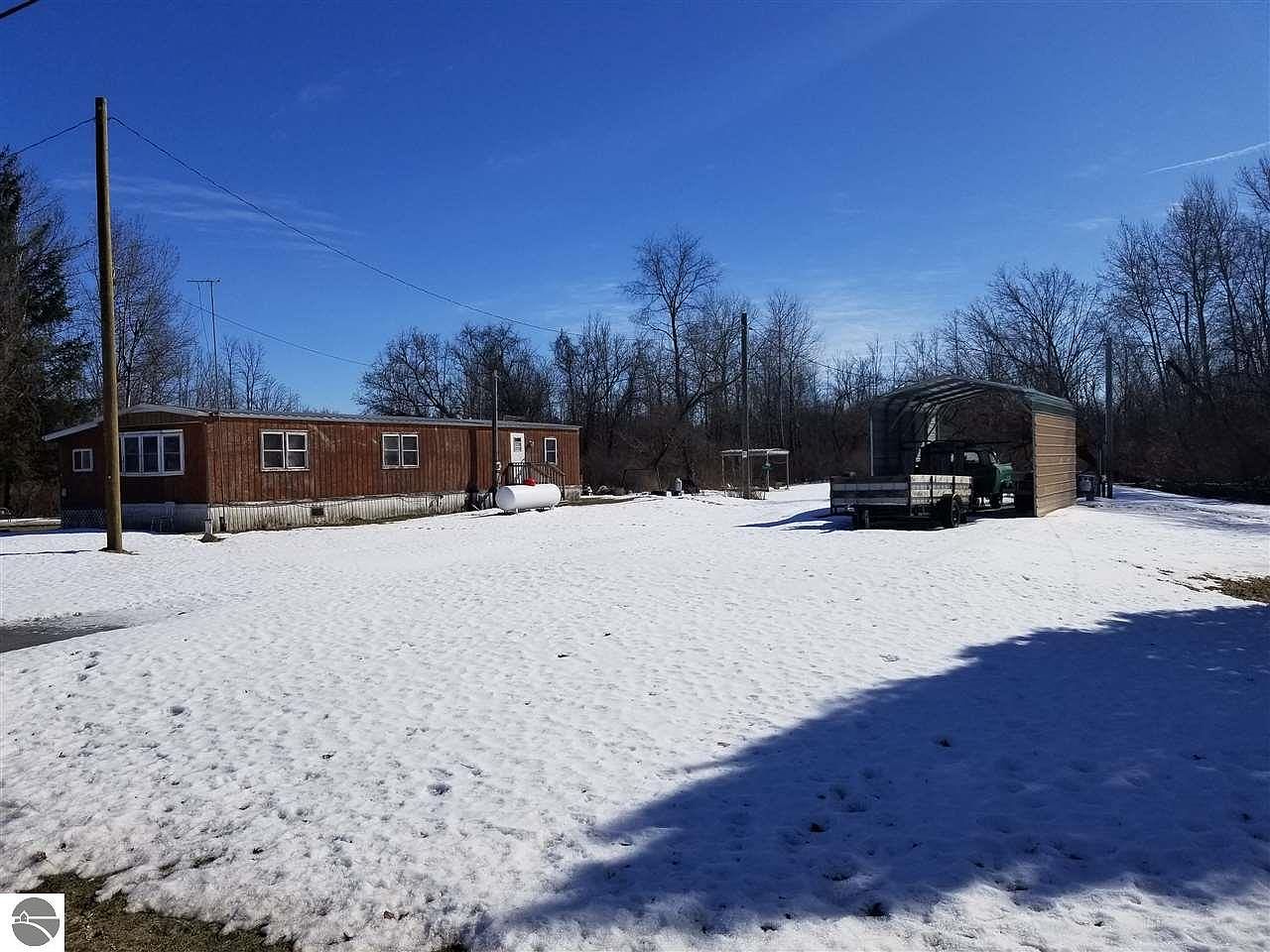 11345 5 Mile Rd, Morley, MI 49336 Zillow