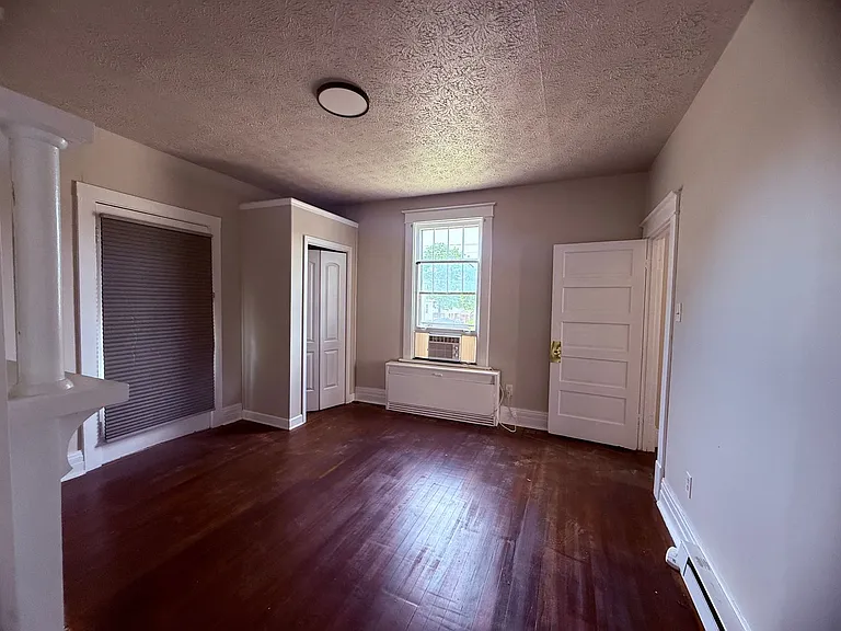 1700 Bedford Ave — Photo 23