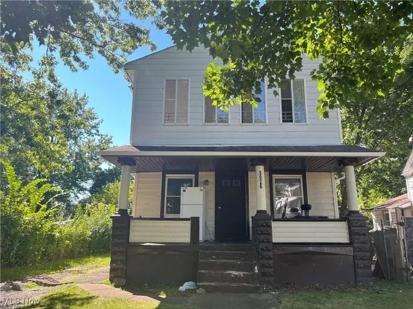 3026 E 123rd St, Cleveland, OH 44120