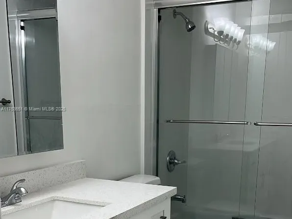 2307 Taylor St #205, Hollywood, FL 33020