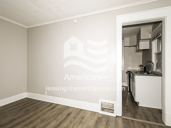 1463734_004_dining_room_5.jpg