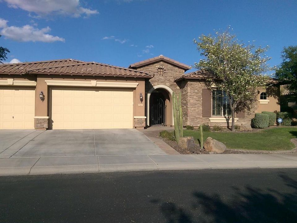 1st image of 30565 N 126th Dr