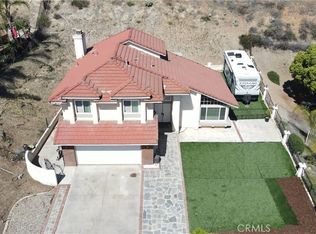 16971 Lakepointe Dr, Riverside, CA 92503