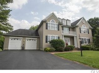 6115 Muhlenberg Ct, Bethlehem, PA 18017