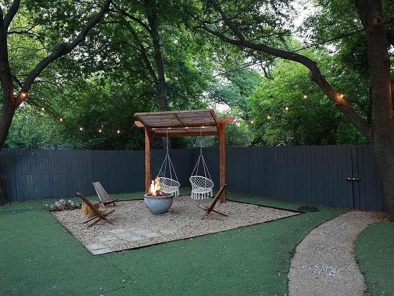1412 Moran Dr — Photo 13