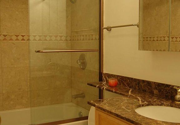 4th image of 7341 S Kedzie Ave #2