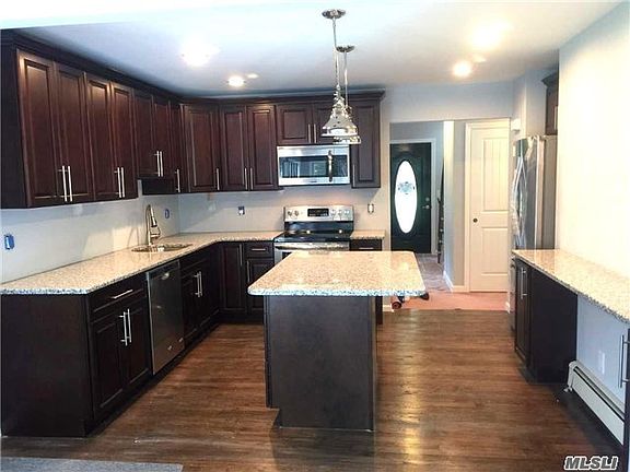2nd image of 126 Stephen Dr