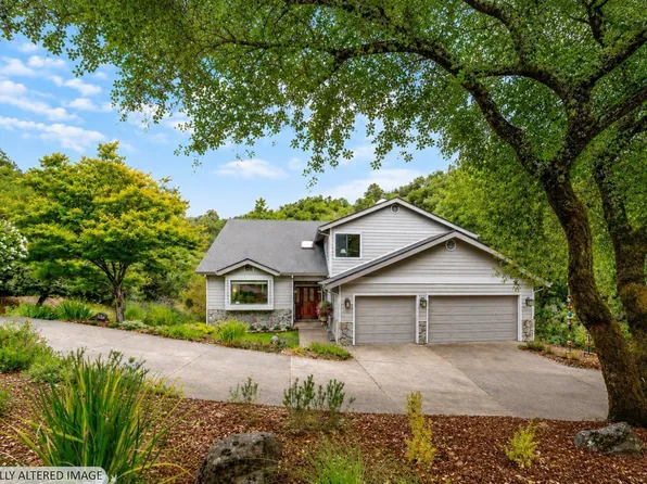 5146 Vista Grande Drive, Santa Rosa, CA 95403