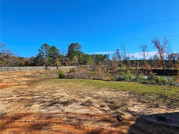 5th image of 1555 Nelms Loop