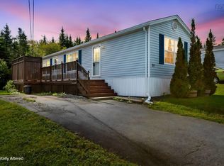 28 Cedar Ln, Eastern Passage, NS B3G1S7