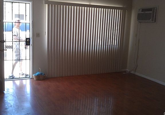 2nd image of 210 W Marshall St APT B