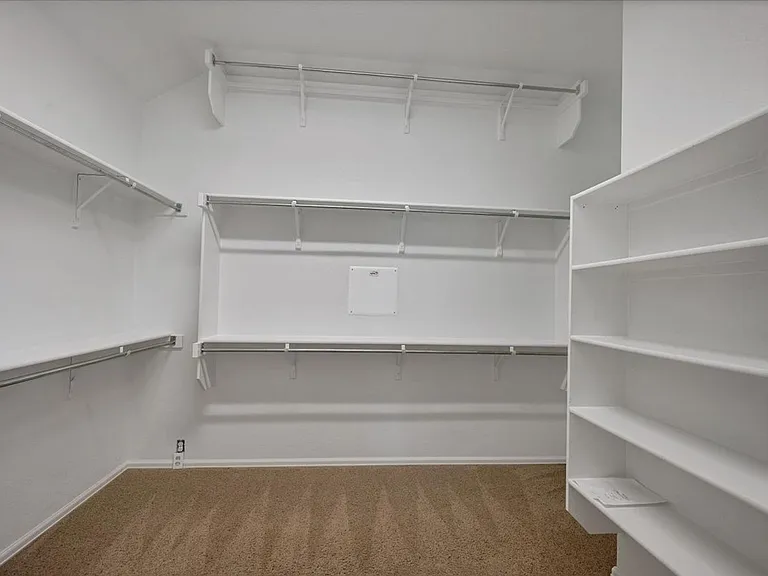 203 Raindance Cv — Photo 21