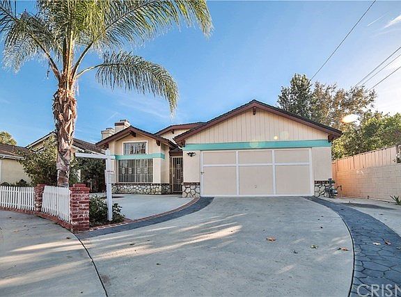 5th image of 15444 Covello St