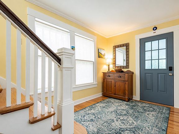 5th image of 724 S Park Ave