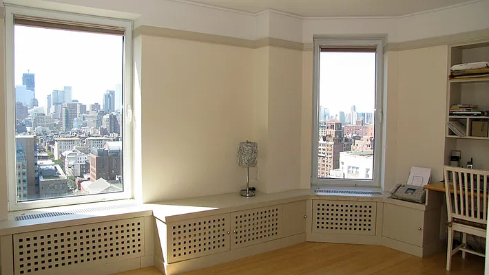 Sold by Ann Weintraub, Ltd. | media 14