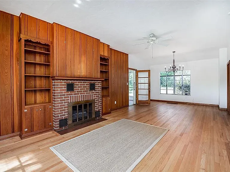 1824 NW 10th Ave — Photo 11