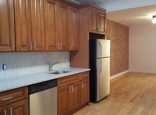669 Henry St APT 4, Brooklyn, NY 11231