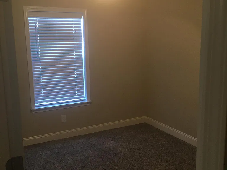817 E Crystal Ave — Photo 19