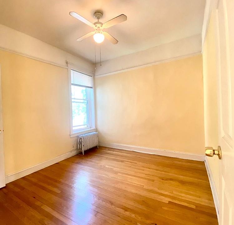 1st image of 1253 W Rosemont Ave #6257-3