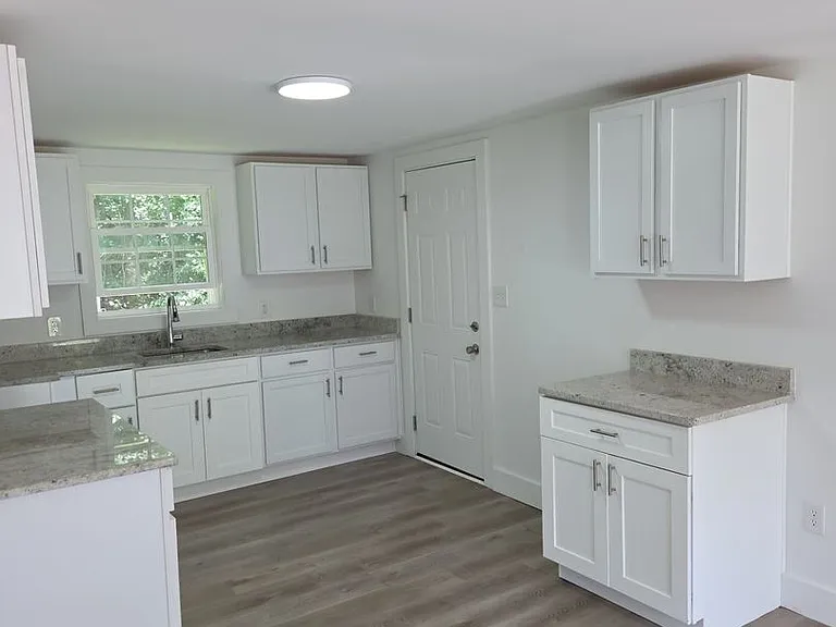 2335 Old Blackmon Ln — Photo 14