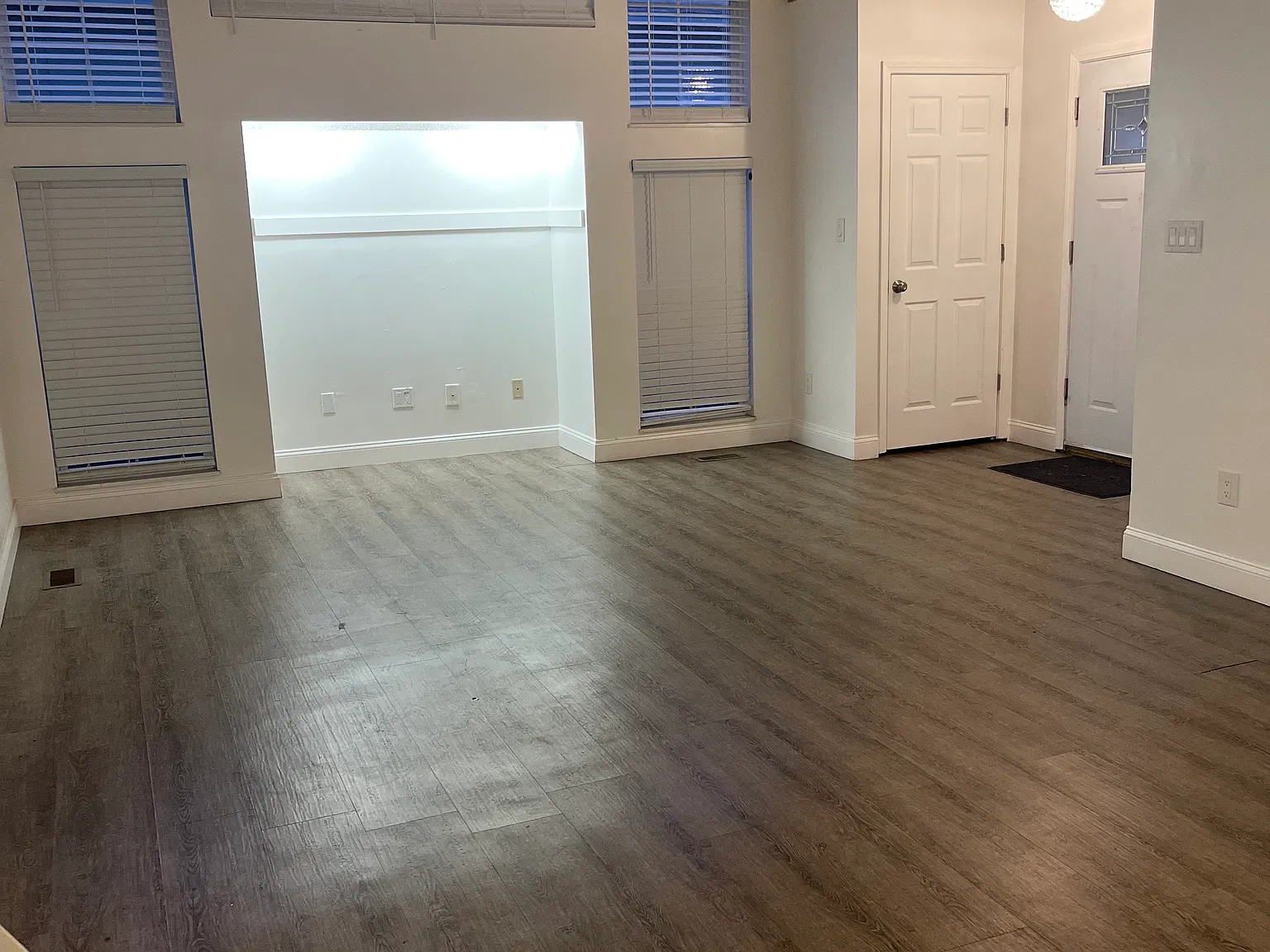 3 bed, 1750 sqft, $1,575 — Photo 2