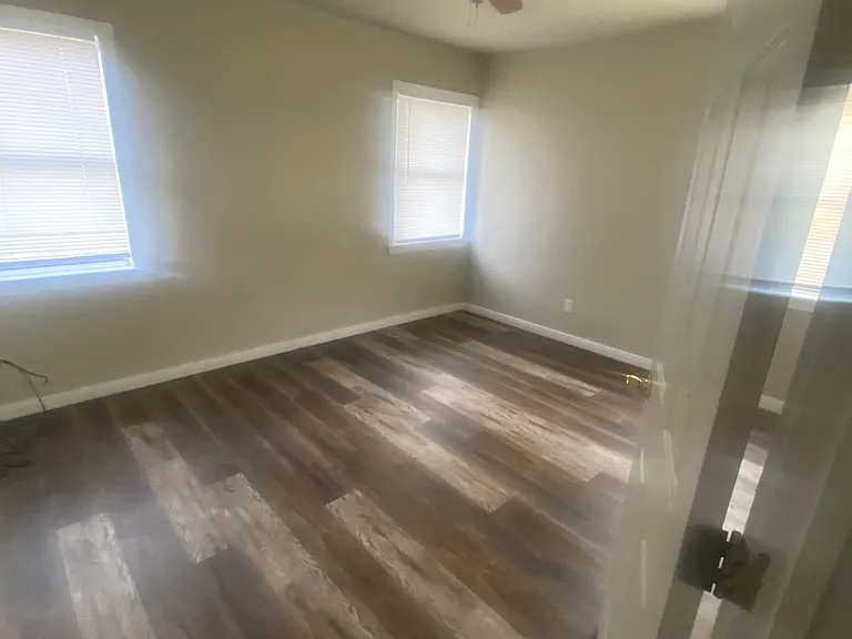 3789 Highland Dr — Photo 2