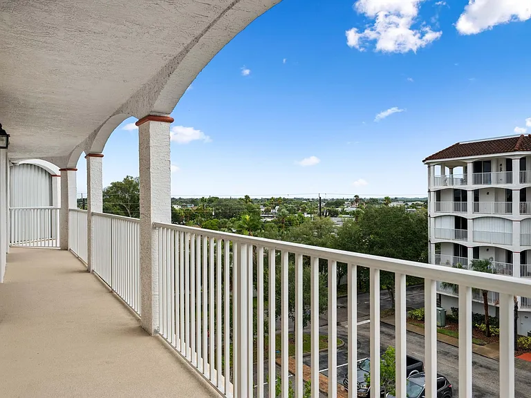 820 Del Rio Way #504 — Photo 33