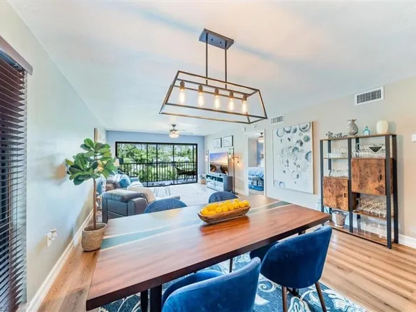1227 Commonwealth CIR #G-201, NAPLES, FL 34116