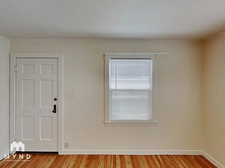 2118A Roosevelt Ave #2118A — Photo 16