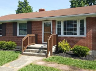 329 Riverland Dr, Salem, VA 24153