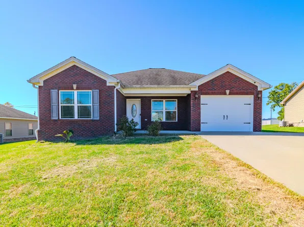 9 Lynn Dr, Lawrenceburg, KY 40342