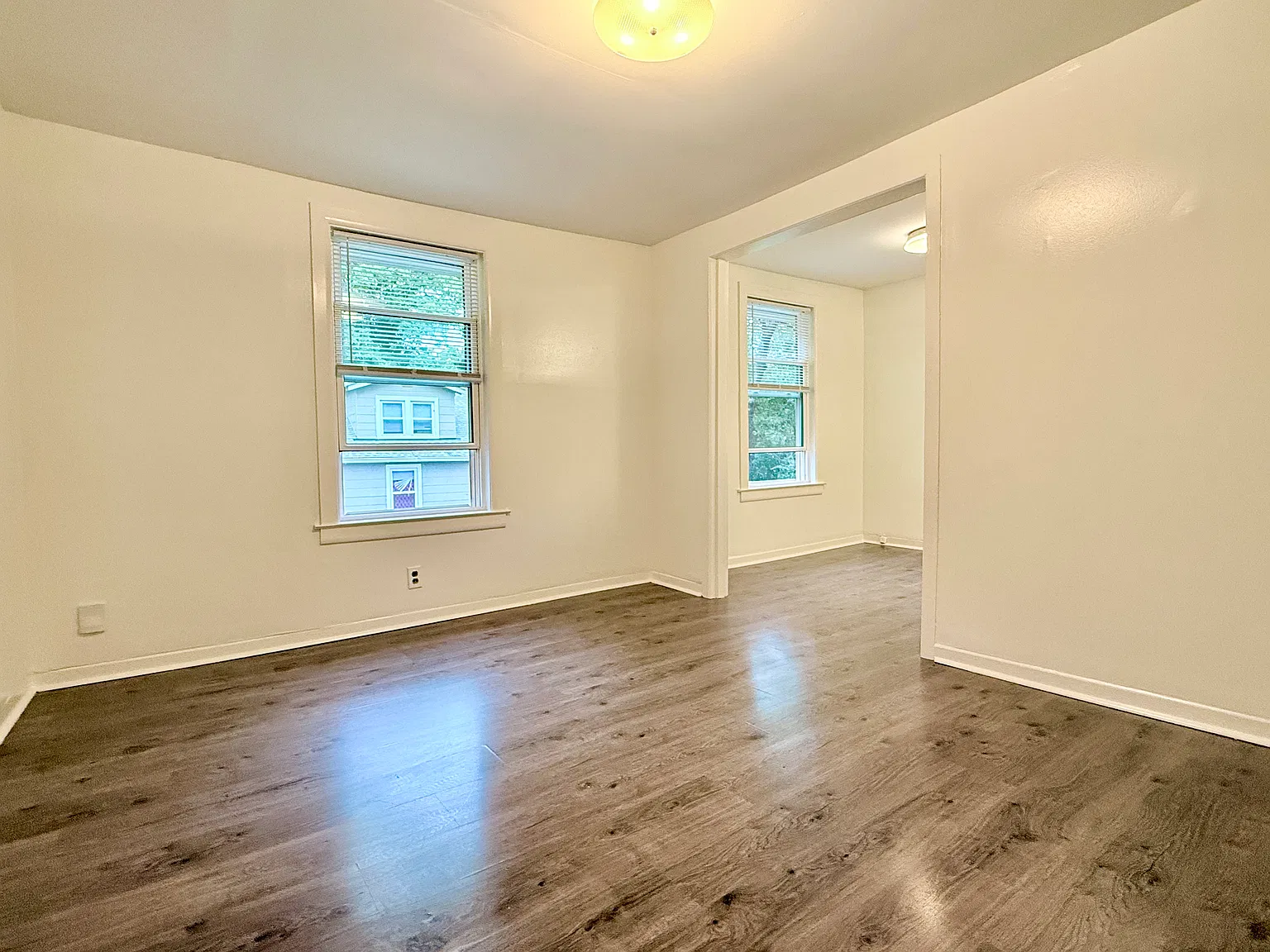 1 bed, 500 sqft, $960 — Photo 2
